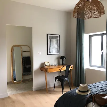 Maison Holiday home Thurins